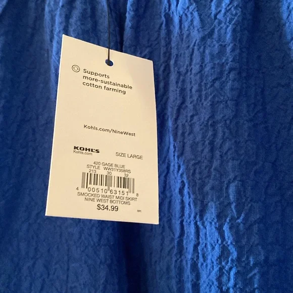 A blue cotton skirt - Picture 4 of 4